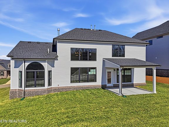 5th image of 1876 Hickory Reserve Rd