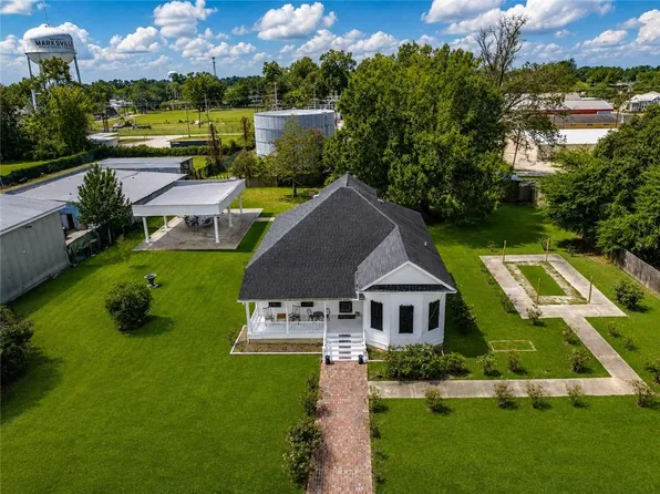232 E Mark St, Marksville, LA 71351