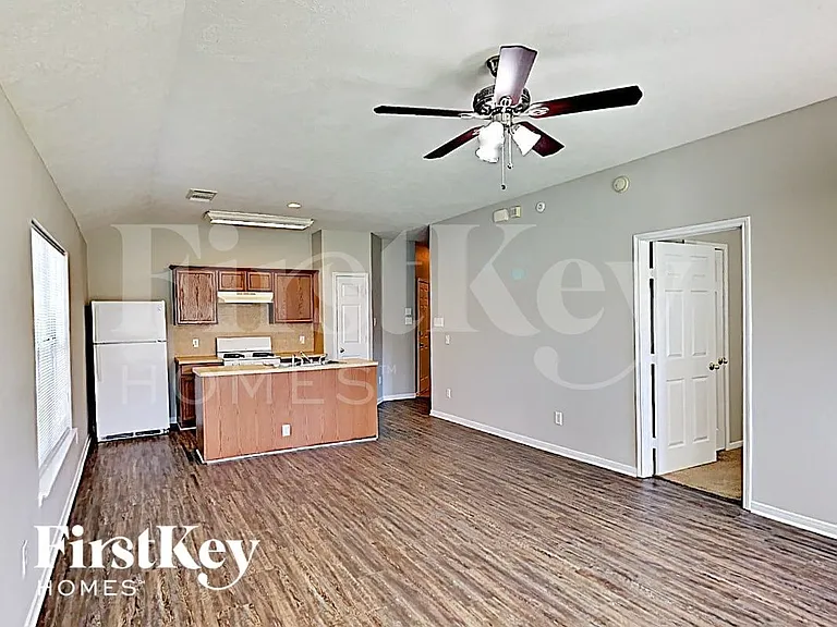 18907 Bressingham Dr — Photo 2