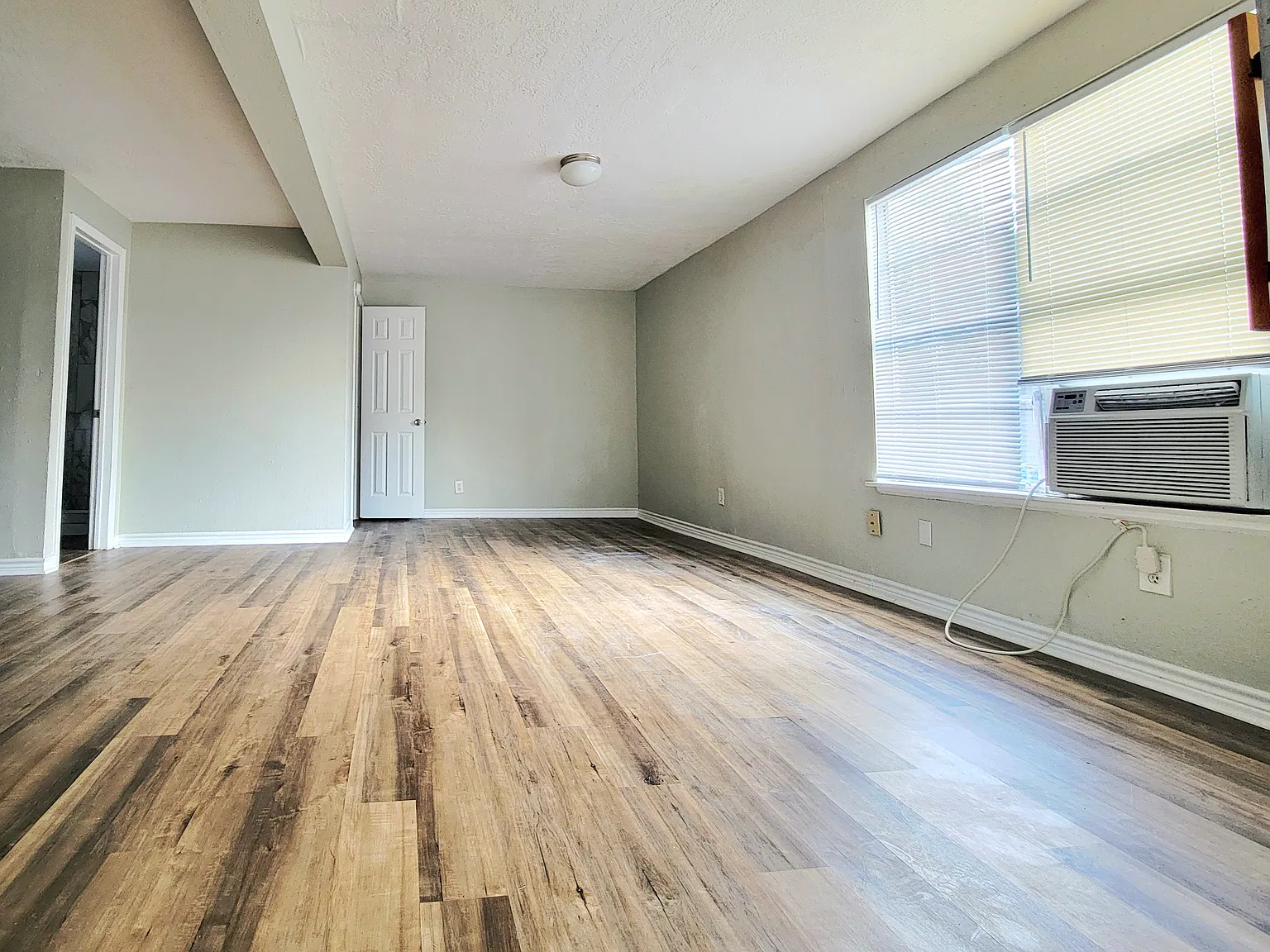 1 bed, 500 sqft, $800 — Photo 3