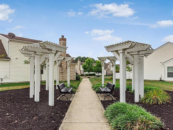 5th image of 5551 Limerock Dr #21