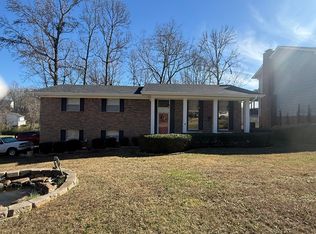 1634 Lakemont Dr, Hixson, TN 37343