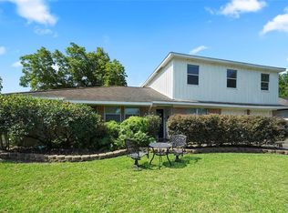 5819 Effingham Dr, Houston, TX 77035