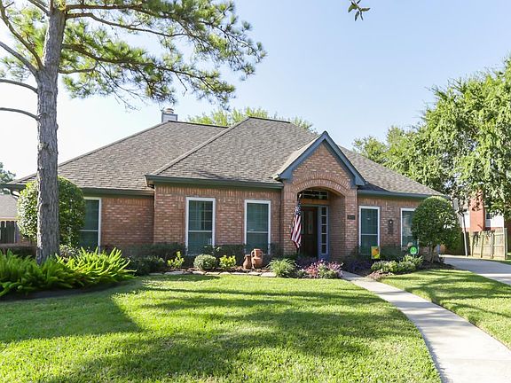 4th image of 16727 Chestnut Meadow Ct