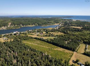 108 Shepherds Hill Rd, Lunenburg, NS B0J 2W0