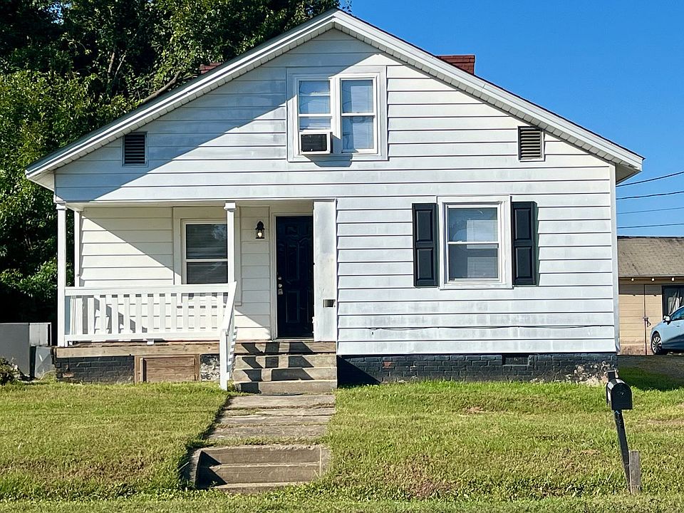 1st image of 609 S Beaumont Ave