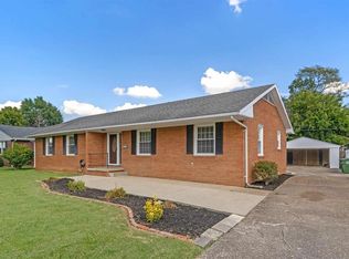 2817 Tanglewood Dr, Owensboro, KY 42303