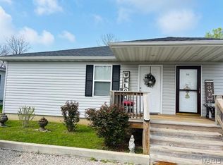 9 McLeod St #A, Cuba, MO 65453