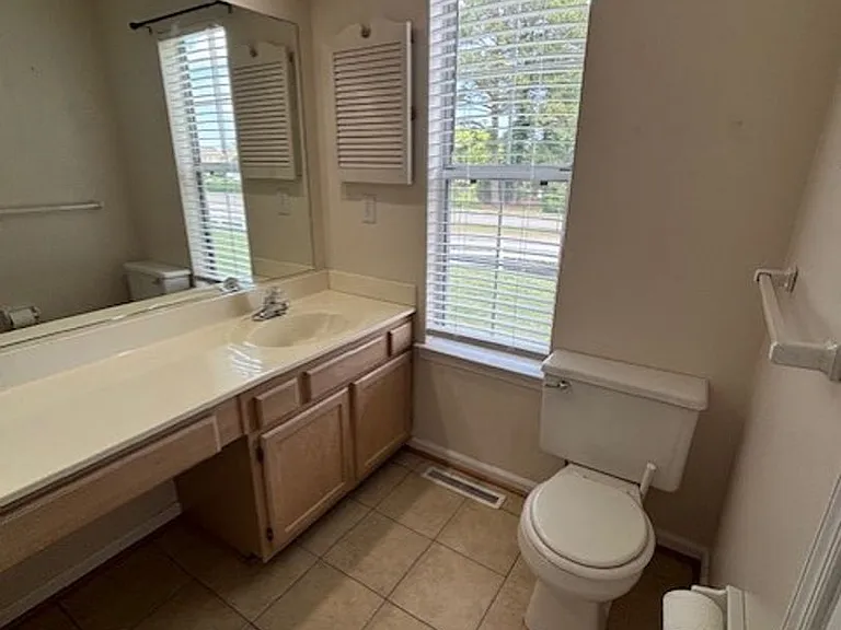 4657 Shallowford Cir — Photo 26
