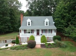 1213 Ickleton Pl, Forest, VA 24551