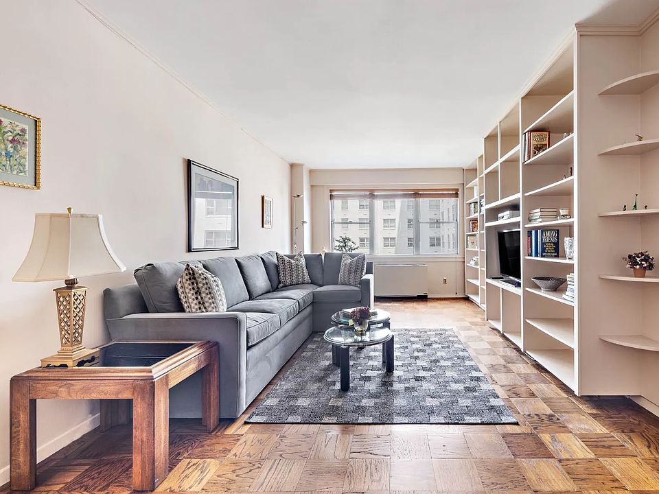 1st image of 520 E 76th St APT 6D