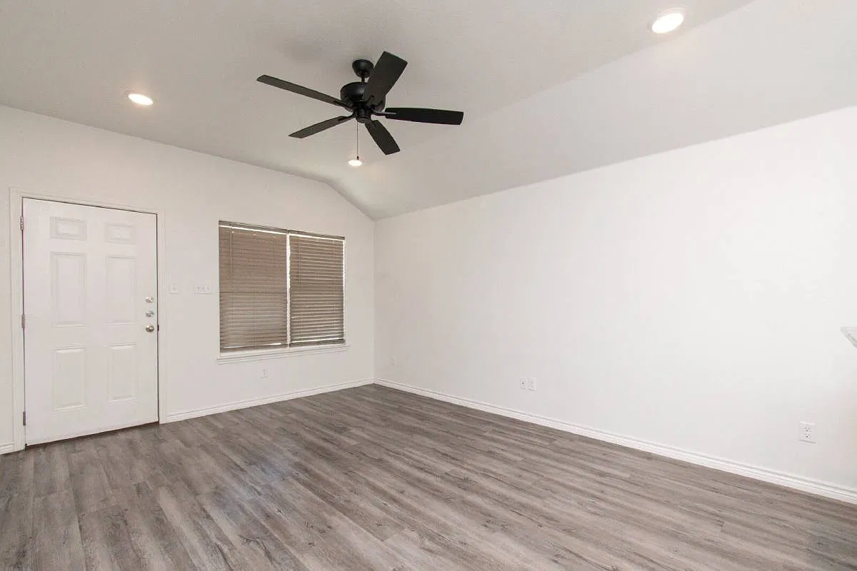 309 Lost Trail in Copperas Cove, TX 76522 — Photo 4