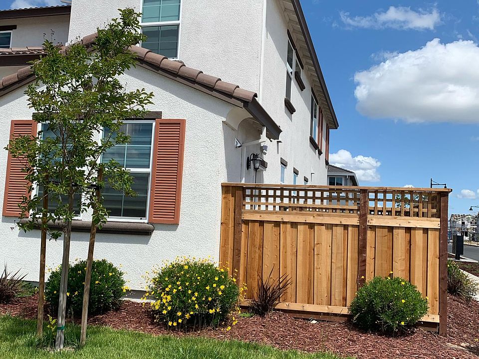 1st image of 2817 Penrose Ln
