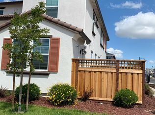 2817 Penrose Ln, Lathrop, CA 95330