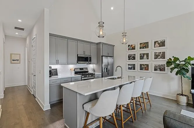 700 James Ave #32 — Photo 11