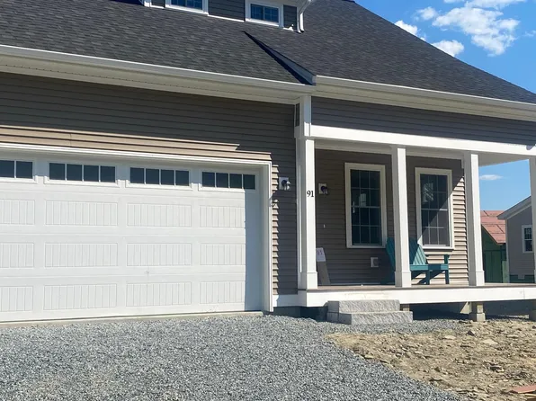 91 Dogwood Circle, Lebanon, NH 03784