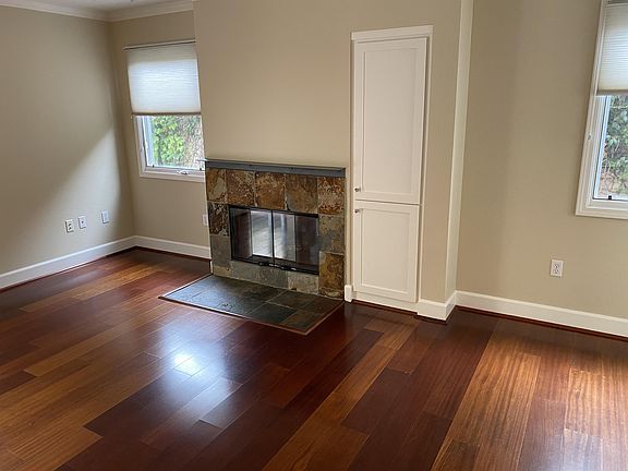 4th image of 1207 Dazzle Ln
