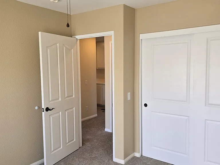1919 Boulders Ln — Photo 19