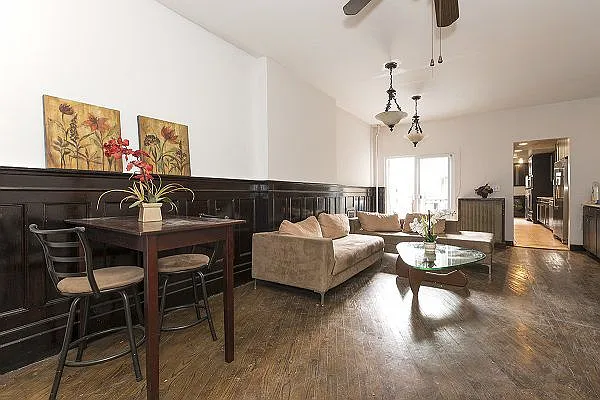 Rented by Perry Associates NYC Inc | media 3