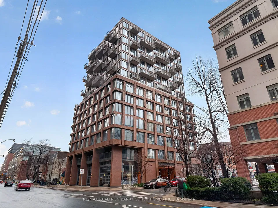 2 Augusta Ave #Penthouse 3