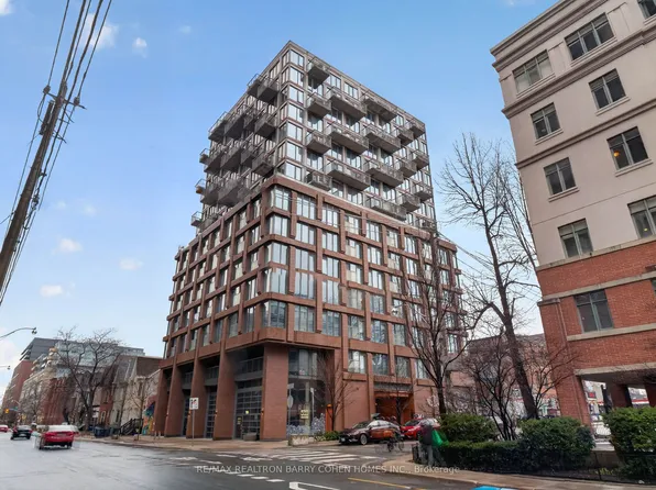 2 Augusta Ave #Penthouse 3, Toronto, ON M5V 0T3