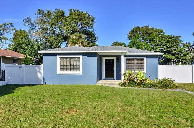 816 E Frierson Ave