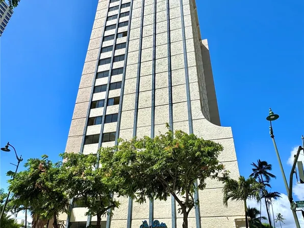 2092 Kuhio Ave APT 1105, Honolulu, HI 96815