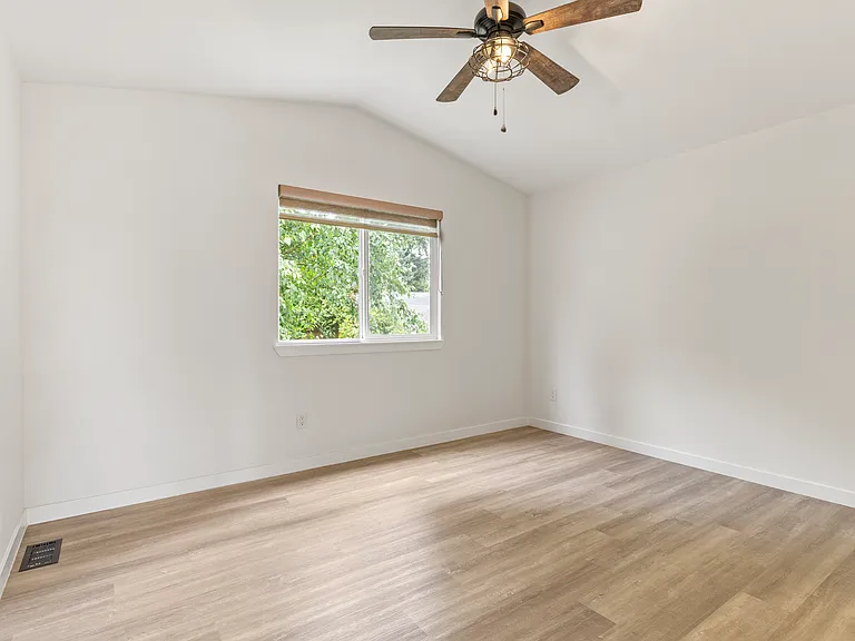 3415 151st Pl SW — Photo 18