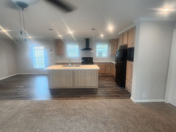 2nd image of 177 Erick Blvd #177