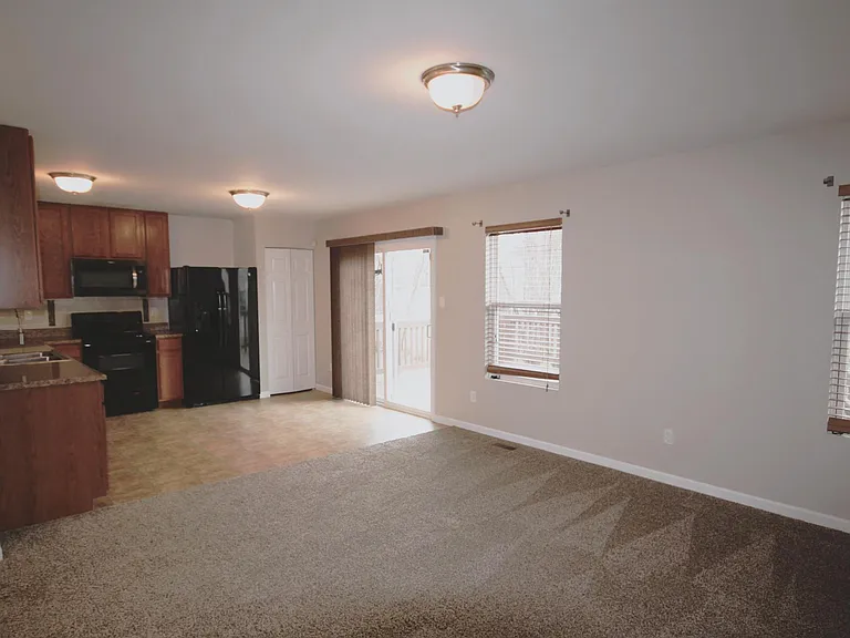2560 Amber Willow Ct — Photo 11