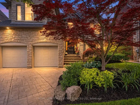 72 Prennan Ave, Toronto, ON M9B 4C3