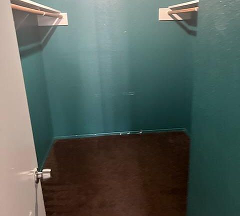 Walk-in closet