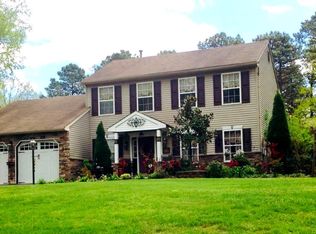 581 Winterberry Blvd, Jackson, NJ