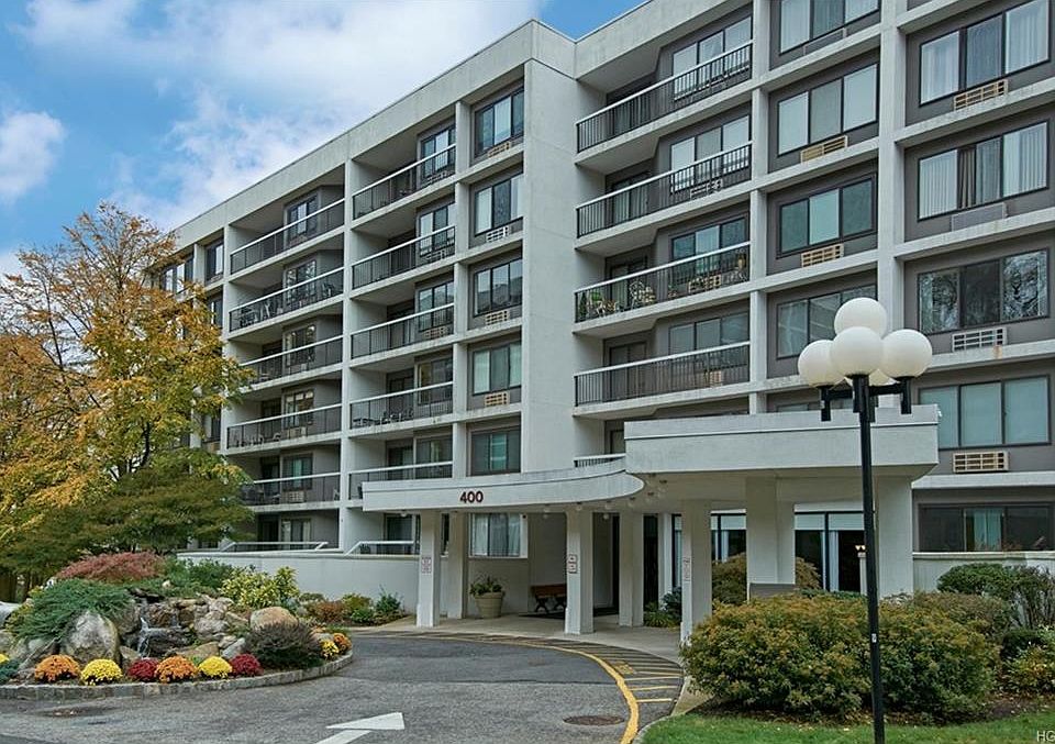 1st image of 400 High Point Dr Ph 5