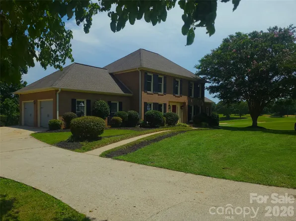 18 Meandering Way, Granite Falls, NC 28630