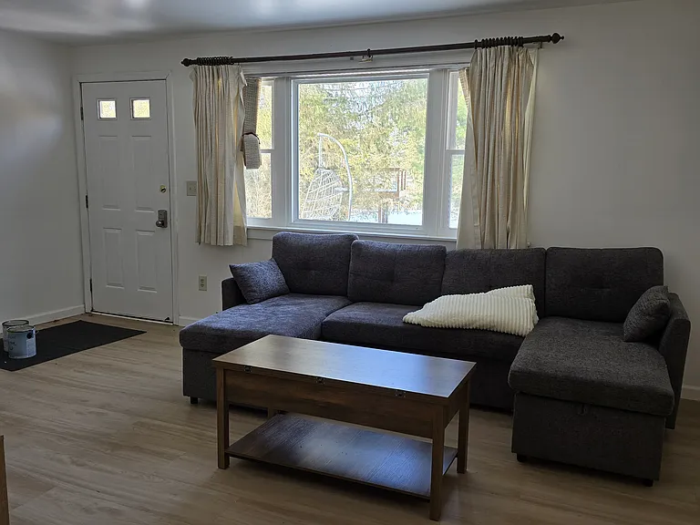 Dove Dr — Photo 13