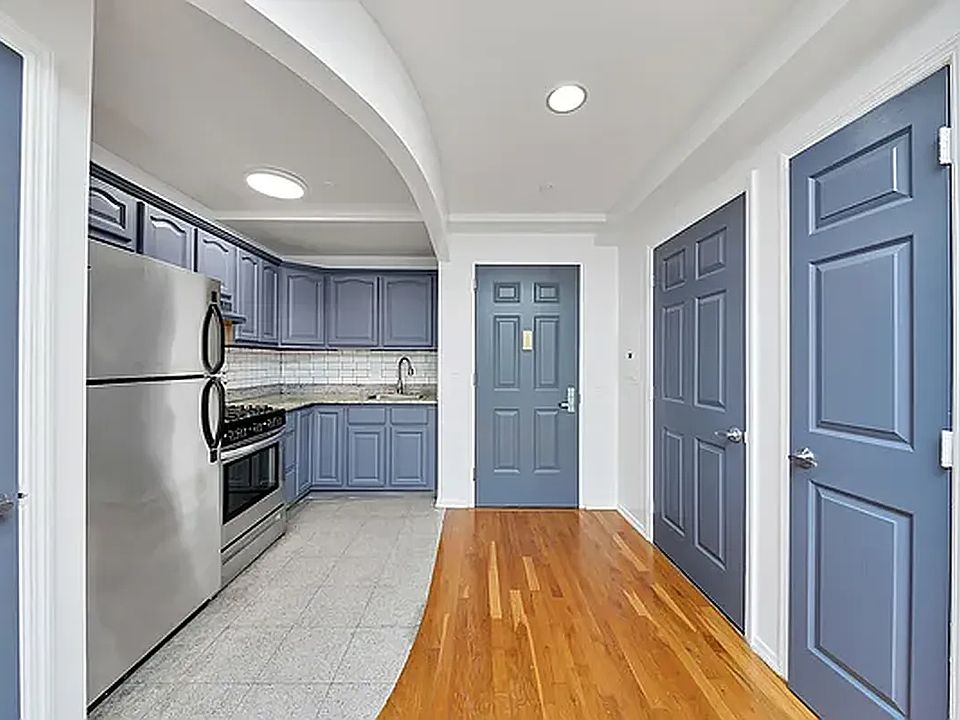 1st image of 229 E 35th St APT 5B