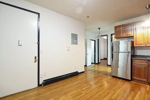 1st image of 270 Linden St #3A