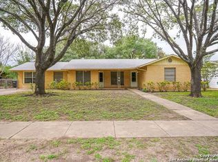 727 Oban Dr, San Antonio, TX 78216