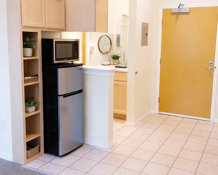 aPodment Suites at Giardino Micro-Studio Living in the Heart of Ballard — Photo 4