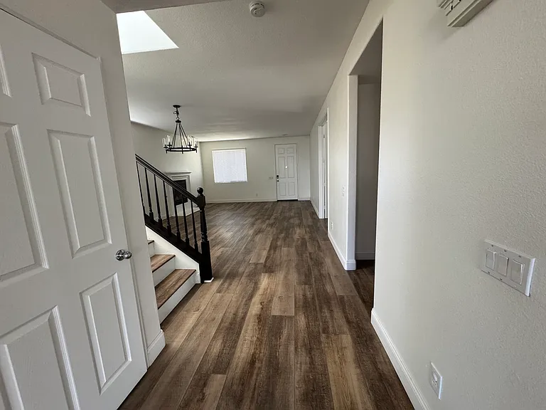 54 Emory Ave — Photo 9