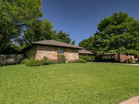 2nd image of 6916 Wilton Dr