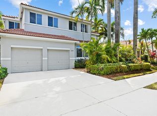 1204 Camellia Cir, Fort Lauderdale, FL 33326