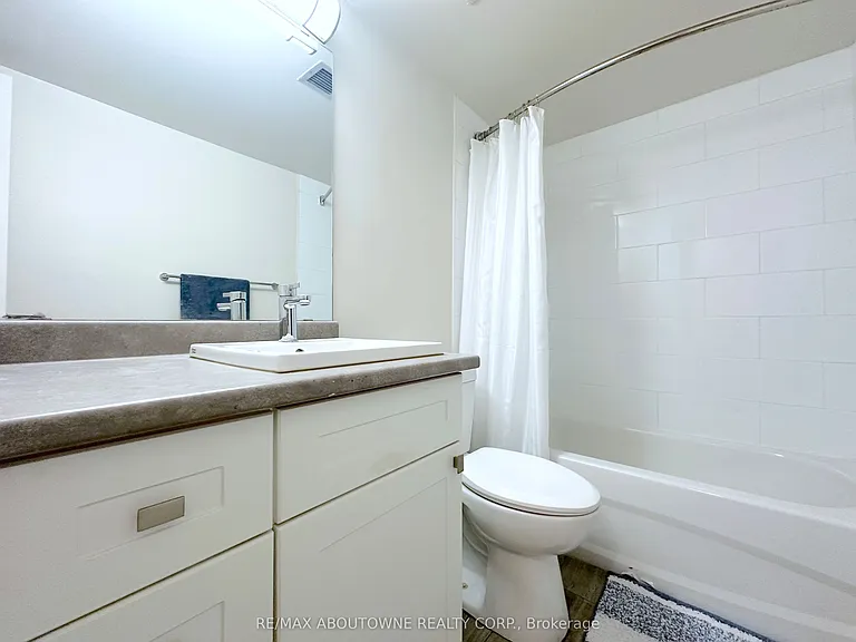 30 Denton Ave #1001 — Photo 8