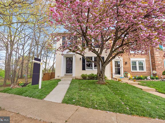 2nd image of 5819 Rock Forest Ct