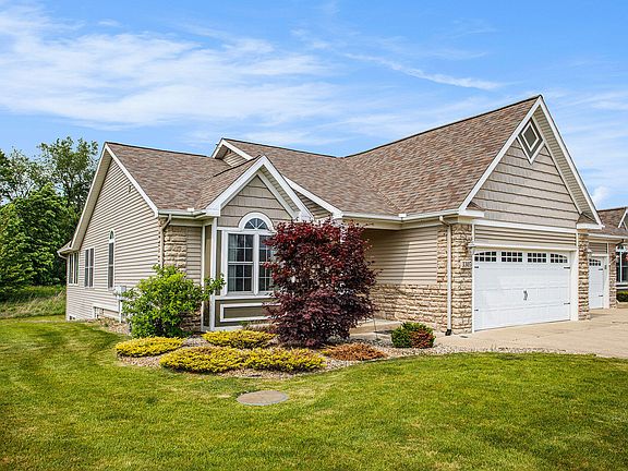 3rd image of 3305 Nighthawk Ln