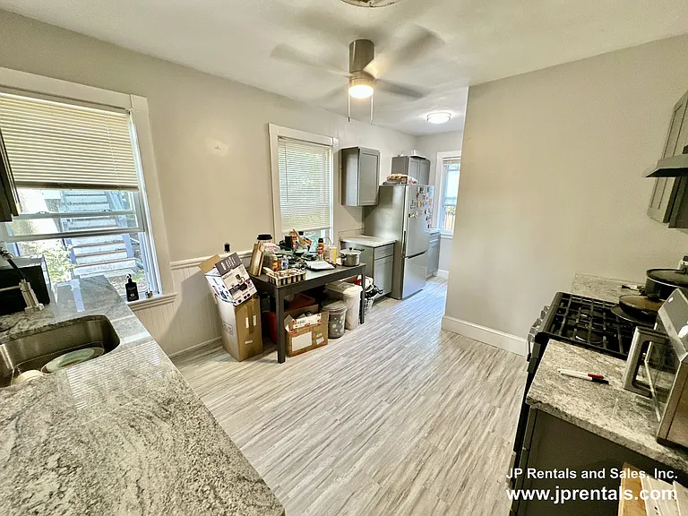 8 Parkton Rd #1 — Photo 6