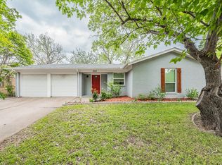 5753 Saramac Dr, Watauga, TX 76148