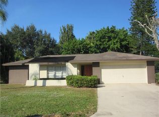 3577 Knollwood Rd, Fort Myers, FL 33919