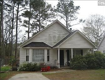 1st image of 717 Rockhaven Dr